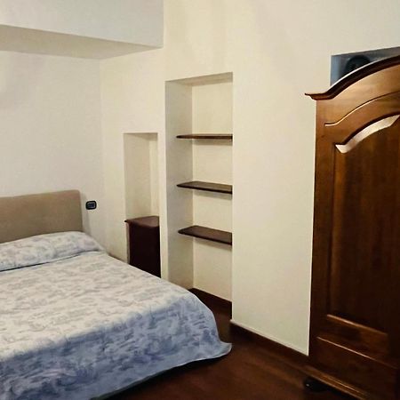 Charming Flat, Central And Close To Metro Mailand Exterior foto